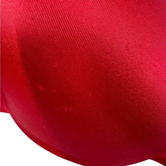 Victoria's Secret Red and Black Lace Push-up Bra size 36D - Picture 3 of 4